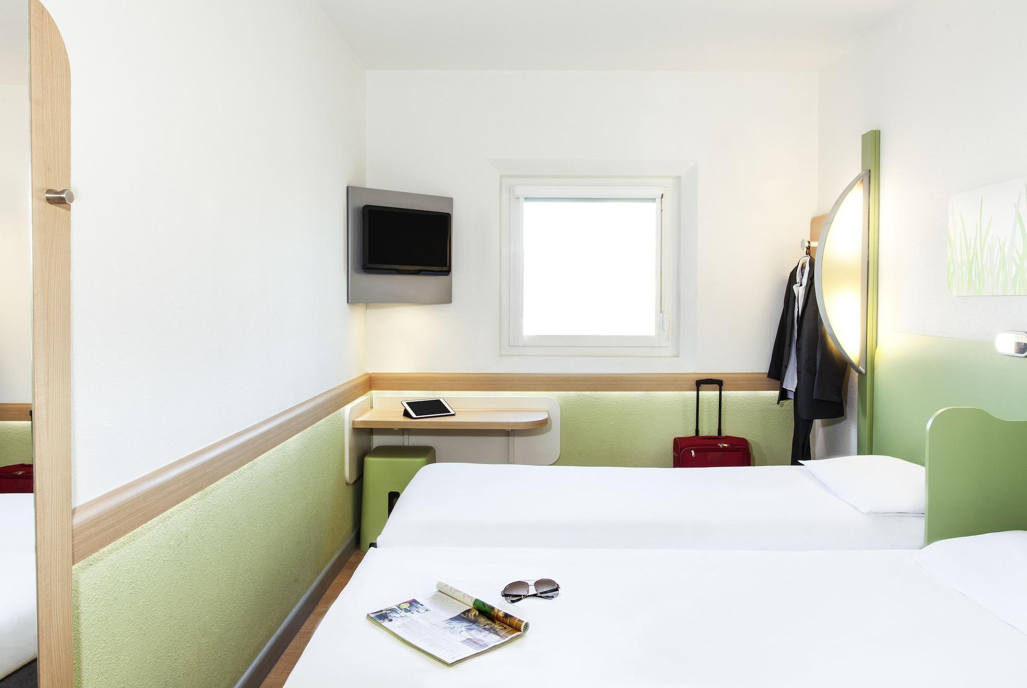 ibis budget London Hounslow Eksteriør bilde