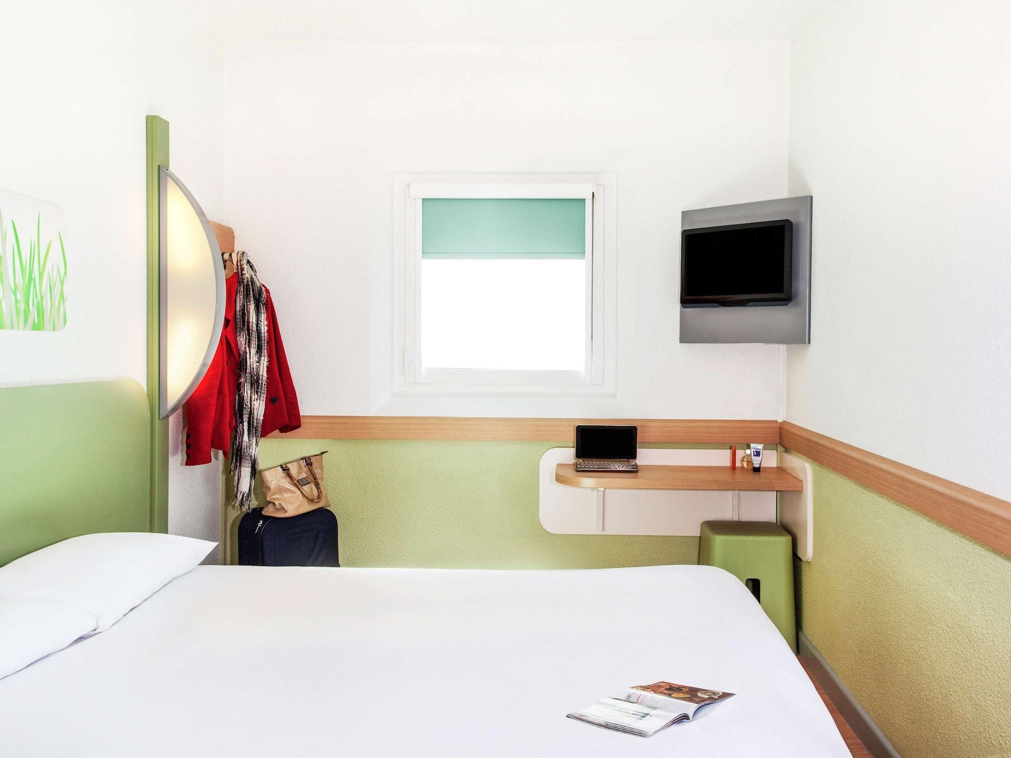 ibis budget London Hounslow Eksteriør bilde