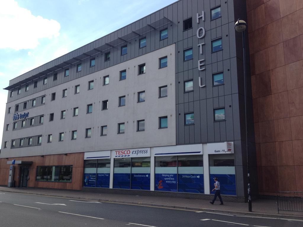 ibis budget London Hounslow Eksteriør bilde