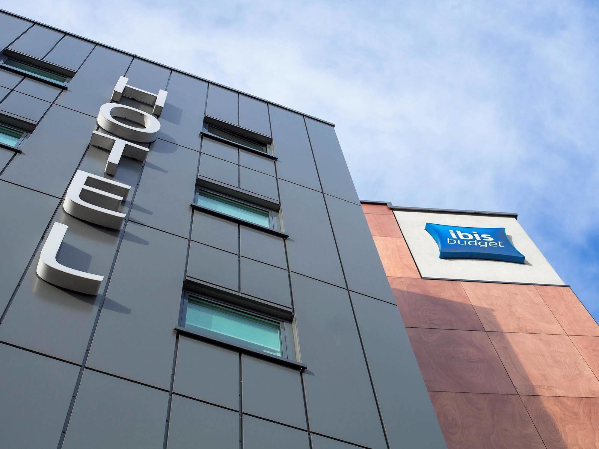ibis budget London Hounslow Eksteriør bilde