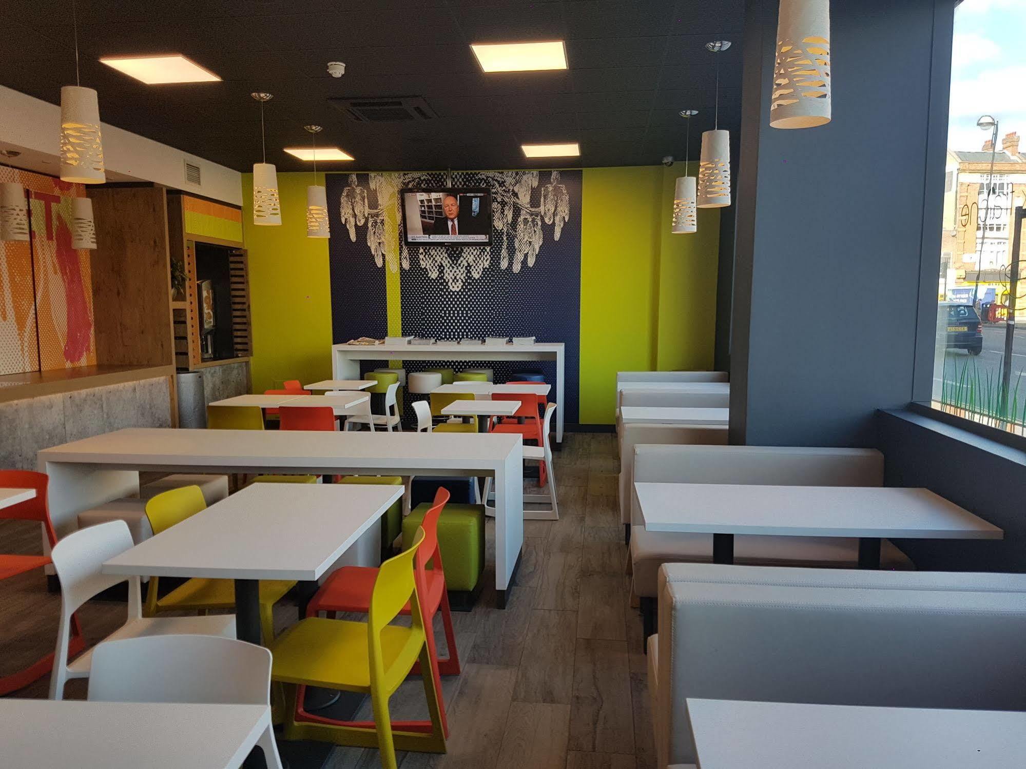 ibis budget London Hounslow Eksteriør bilde